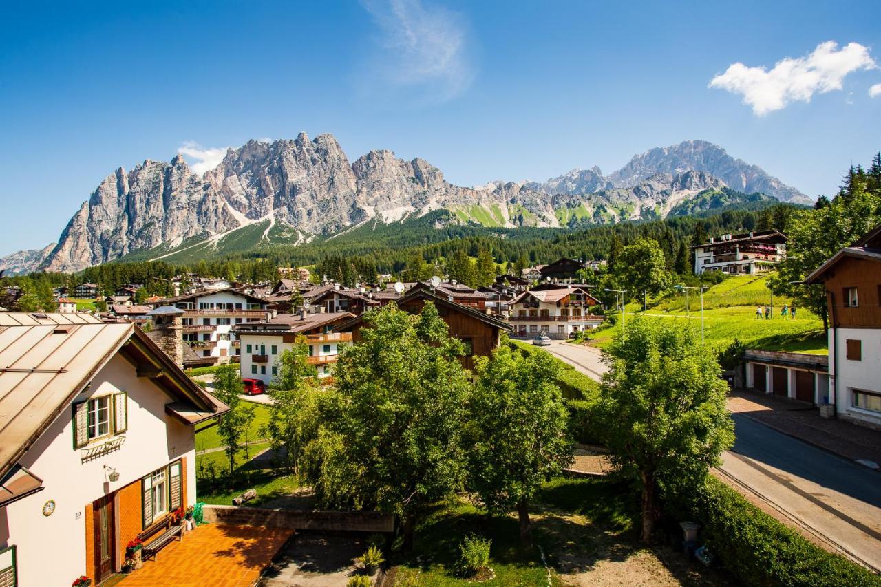 Hotel Natale Cortina d'Ampezzo Ngoại thất bức ảnh
