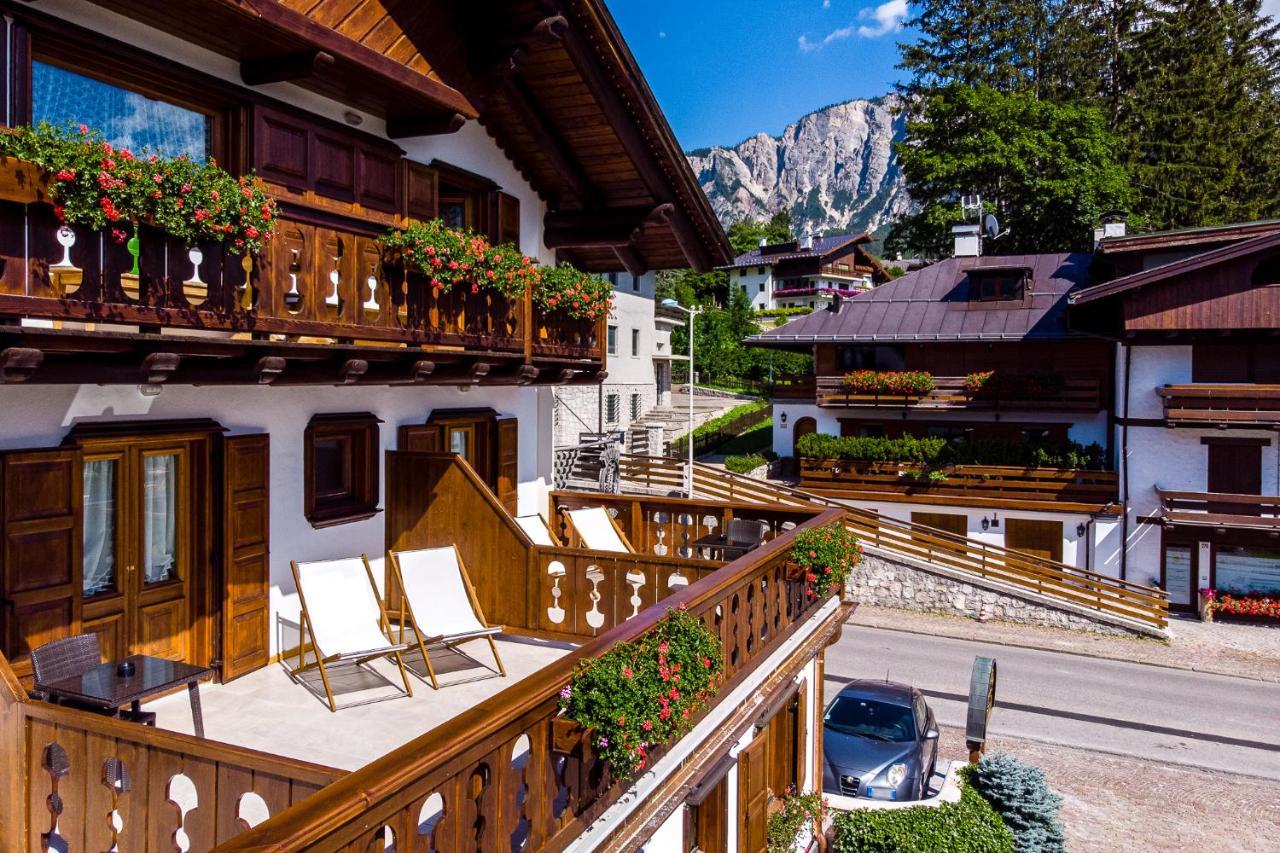 Hotel Natale Cortina d'Ampezzo Ngoại thất bức ảnh